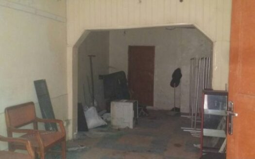 An Office Space for Rent at Unilag Gate