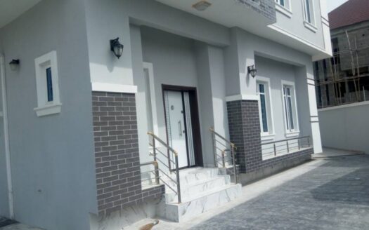 5 Bedroom for sale at Lekki